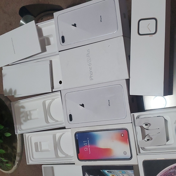 IPHONE BOXES & APPLE Watch box's - Picture 4 of 4